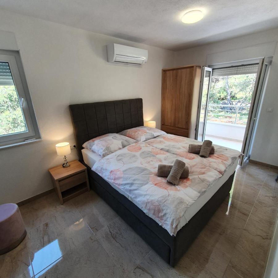 Villa Botic Trogir Exterior photo