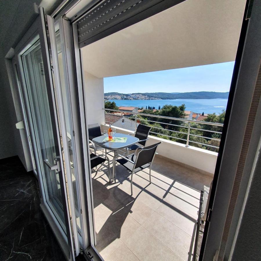 Villa Botic Trogir Exterior photo