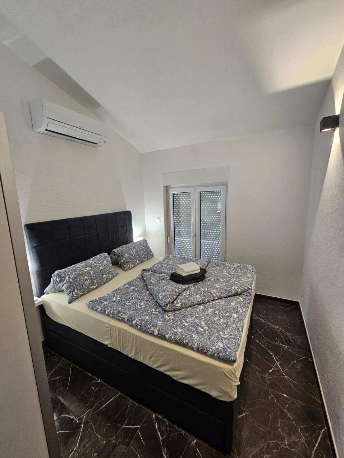 Villa Botic Trogir Exterior photo