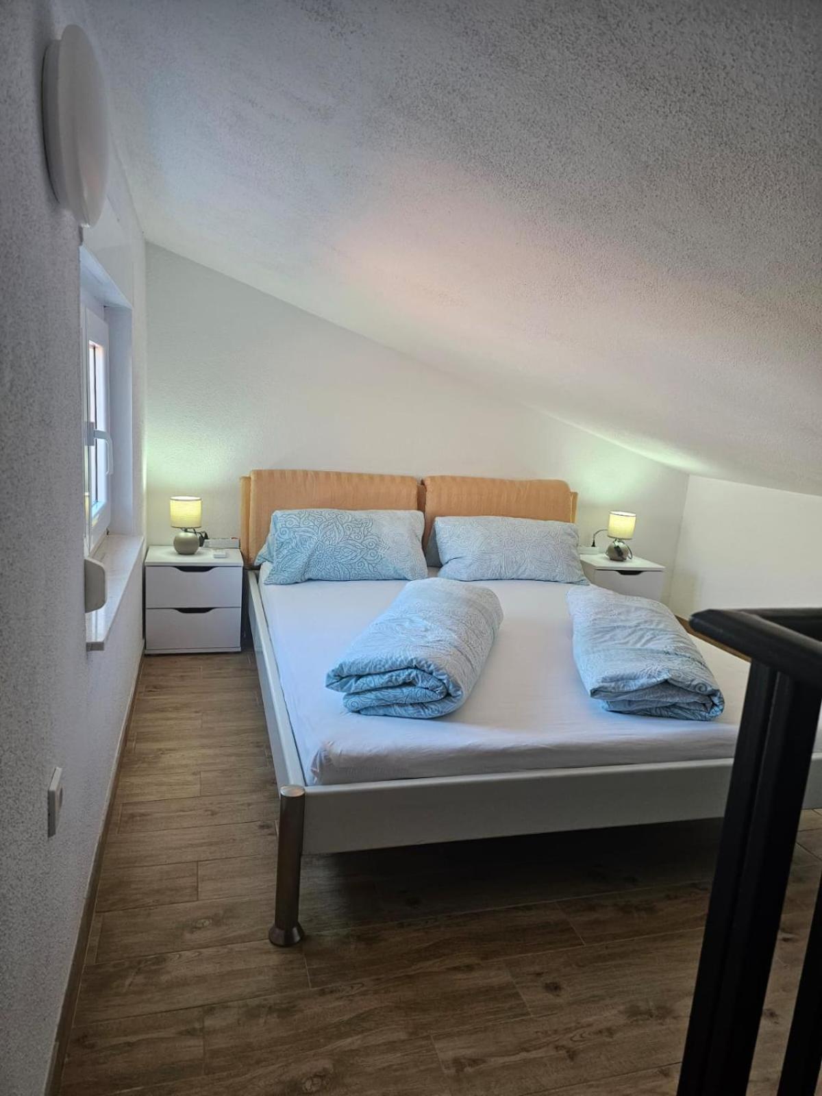 Villa Botic Trogir Exterior photo